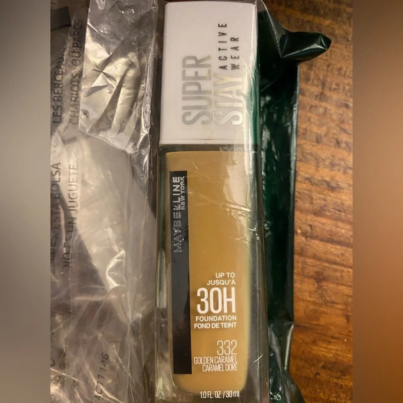 Maybelline Other - Maybelline Super Stay Full Coverage Liquid Foundation Active Wear